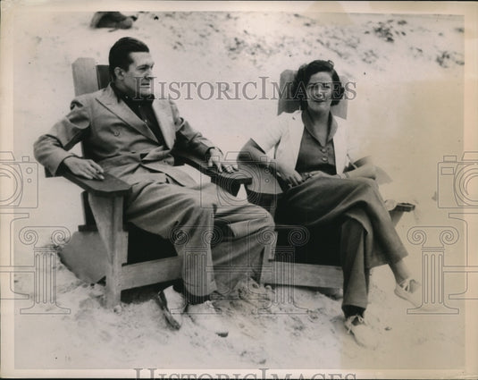 1935 Press Photo Miss M.L. Lansing & P. Arno to marry and wed - Historic Images