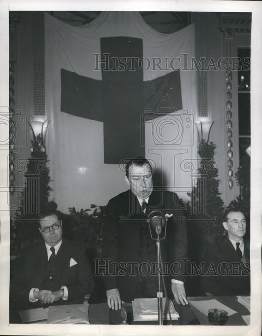 1945 Press Photo Basil O'Connor, Chairman of League of International Red Cross - Historic Images