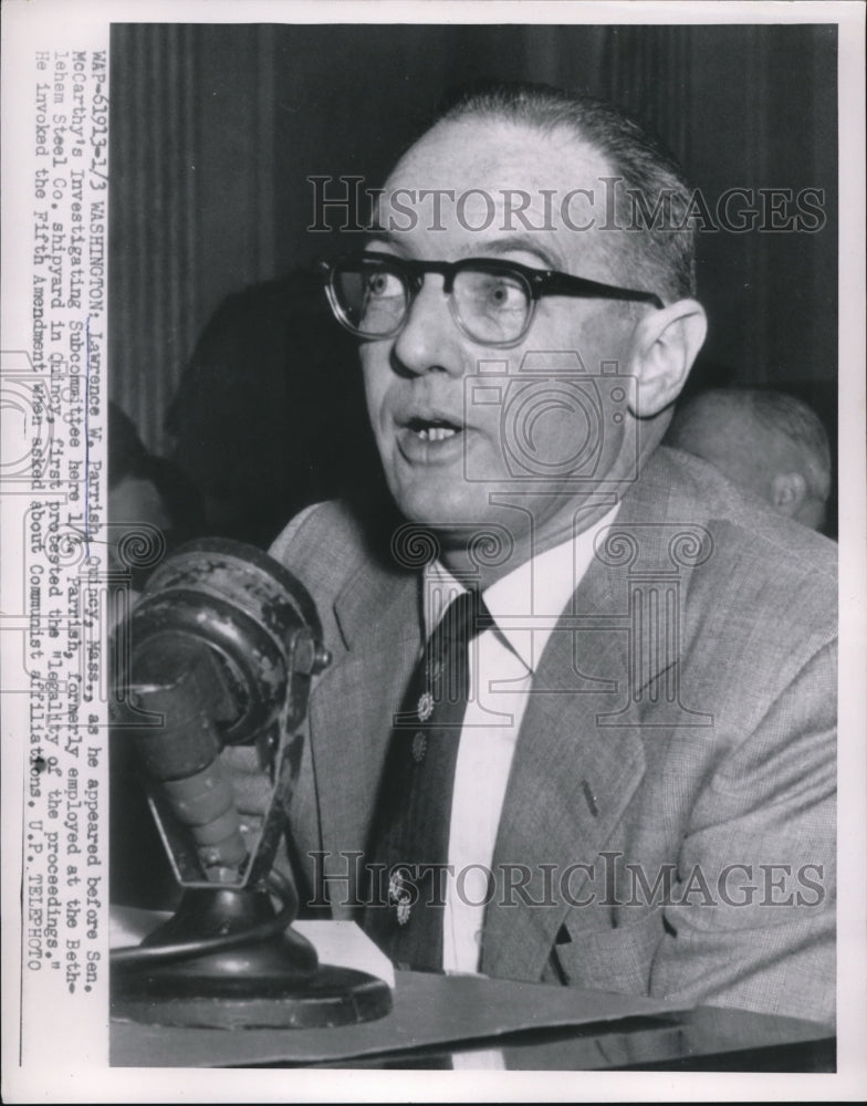 1955 Press Photo L.W. Parrish as he appears before Investigating Subcommittee - Historic Images