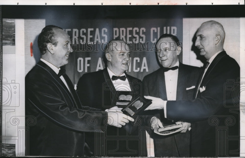 1958 Press Photo William Randolph Hearst Jr Editor-in-chief Hearst Newspaper - Historic Images