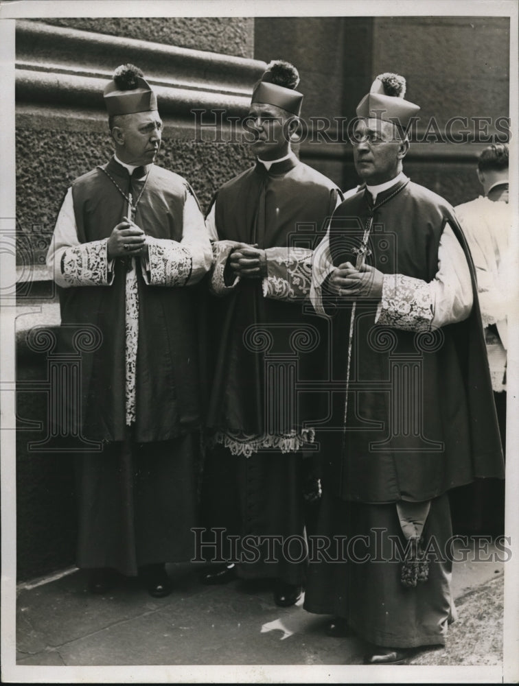 1934 Press Photo Most reverend John Mitty, Bishop Stephen Donahue & Rev. Mooney - Historic Images
