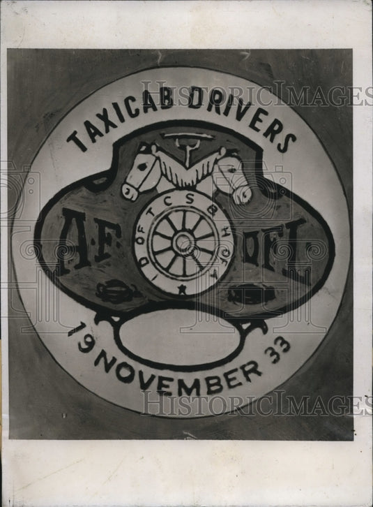 1933 Press Photo Taxicab Drivers Union Front of Headquarters - Historic Images