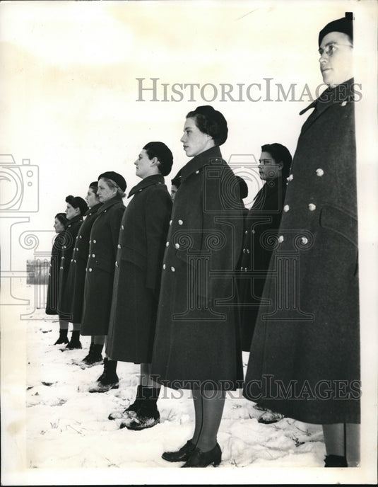 1942 Press Photo In existence since 1941 the Canadian Women's Army Corp is hard - Historic Images
