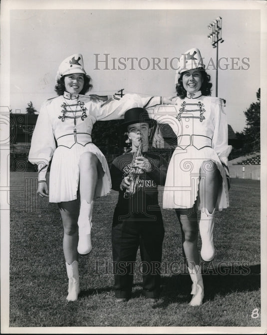 1946 Warren ohio Shirley Bird, Tommy Flynn Floy Greenwood Musical-Historic Images