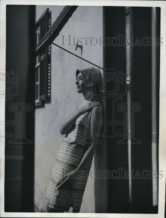 1962 Press Photo Model Wears Nehru Cotton Knit Fleece Striped Coat by Hartog - Historic Images