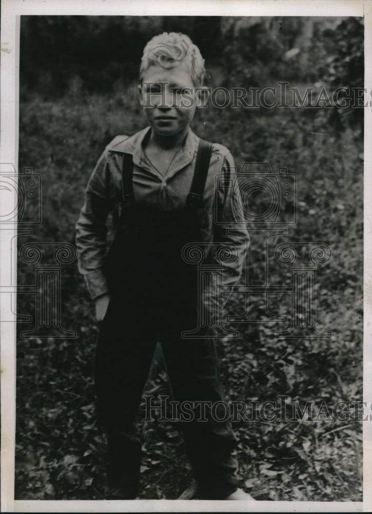 1938 Press Photo Broomington Ind Russell Cain age 10 accidently shot brother - Historic Images