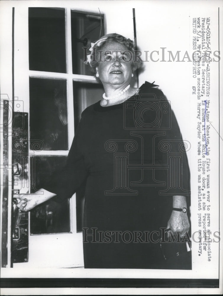 1957 Press Photo Anne Wheaton 1st Woman Associate Presidential Press Secretary - Historic Images