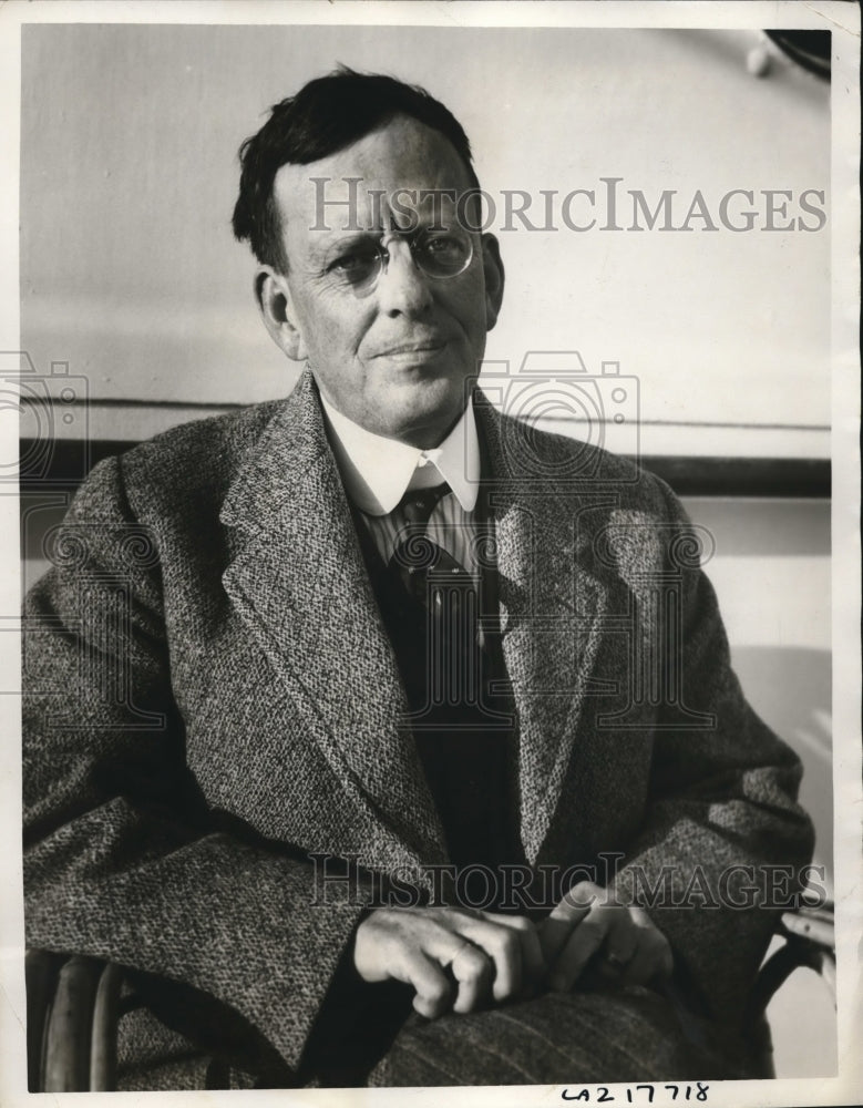 1933 Press Photo Julian Smith President of National Tramways of Montreal, Canada - Historic Images