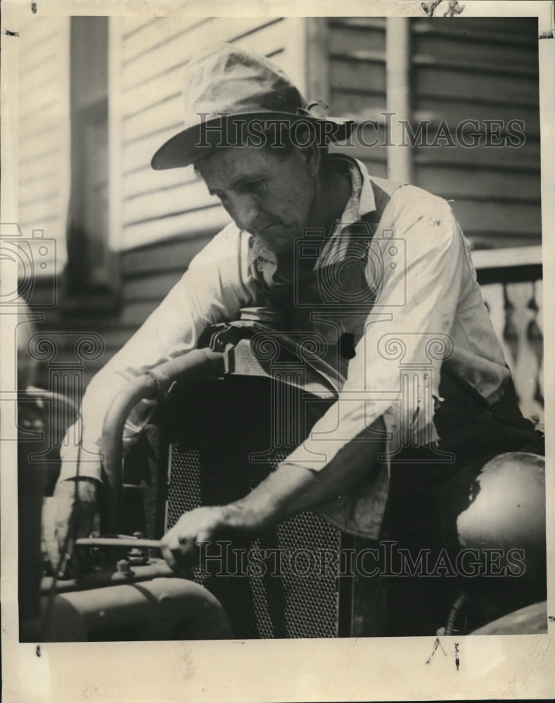 1934 Press Photo James Steel - Historic Images