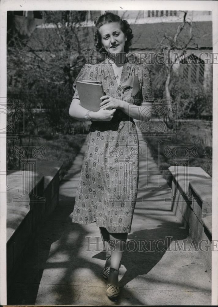 1939 Press Photo Chicago Ill Virginia May Clark at Univ of Chicago - Historic Images