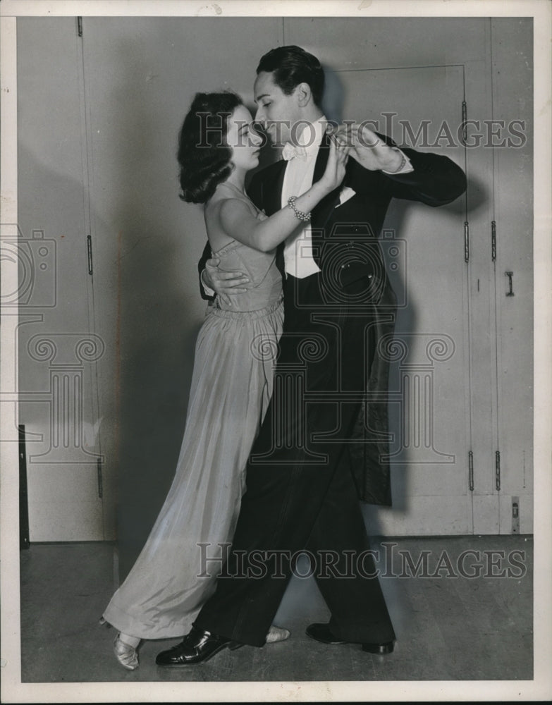 1939 Press Photo The Viennese waltz - Historic Images