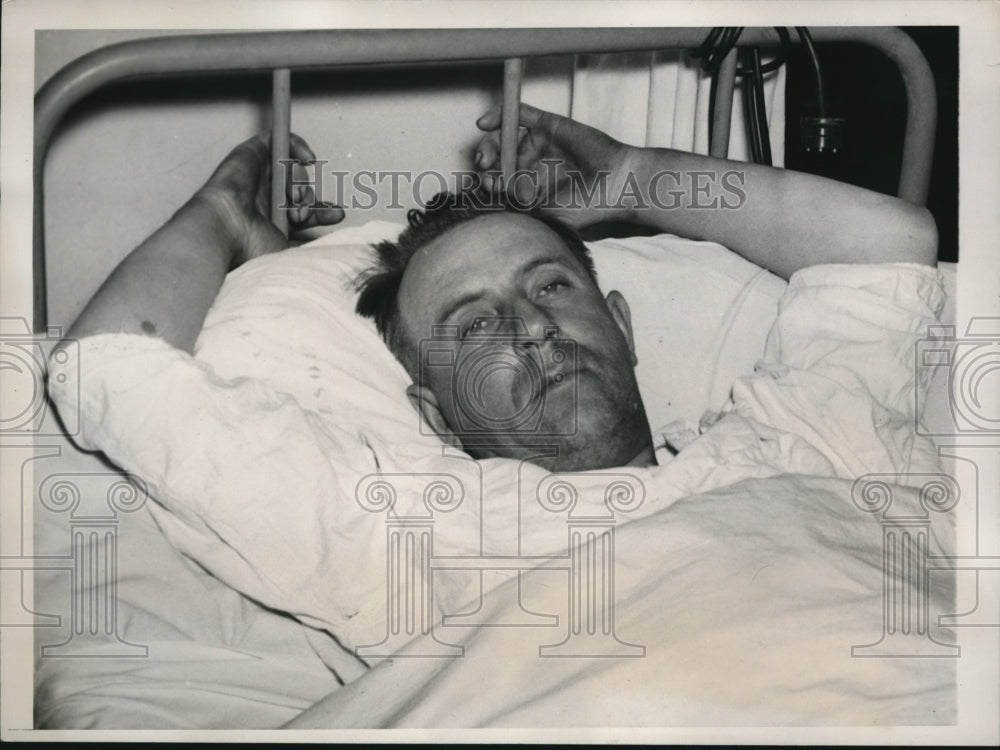 1941 Press Photo Cecil J.Markin of East Boston survivor of Fishing Schooner. - Historic Images