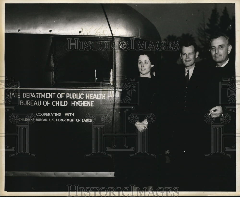 1938 Press Photo A. Watson, Dr. S.F. Farmsworth, &amp; Dr. O. Mills of health school - Historic Images