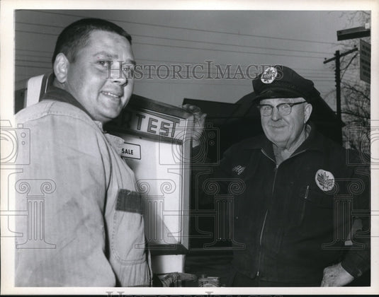 1967 Press Photo Norm Dean & Al Baker of Port Stanley, Ohio - Historic Images