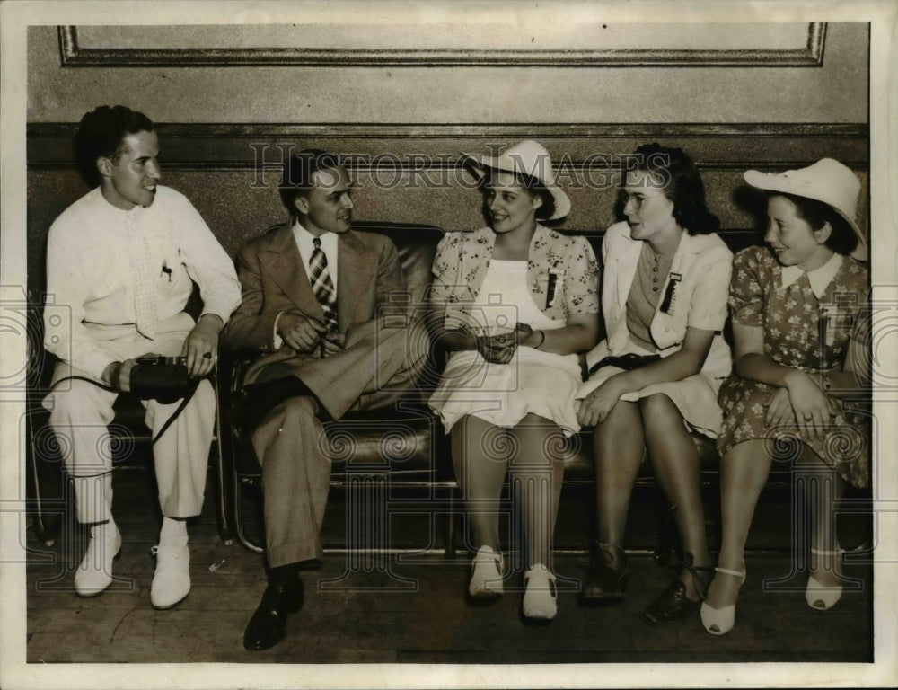 1939 Press Photo Ken Hayden, Reverend Laurence Bash, Ruth Hoon and Betty Ferrer - Historic Images