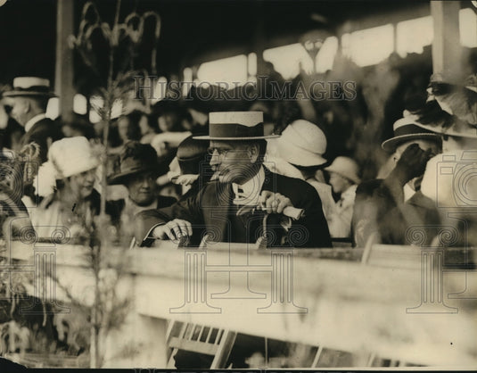 1922 Press Photo Dr Slavke Y Grouitch Amb of Serbs at Natl Capitol Horse Show-Historic Images
