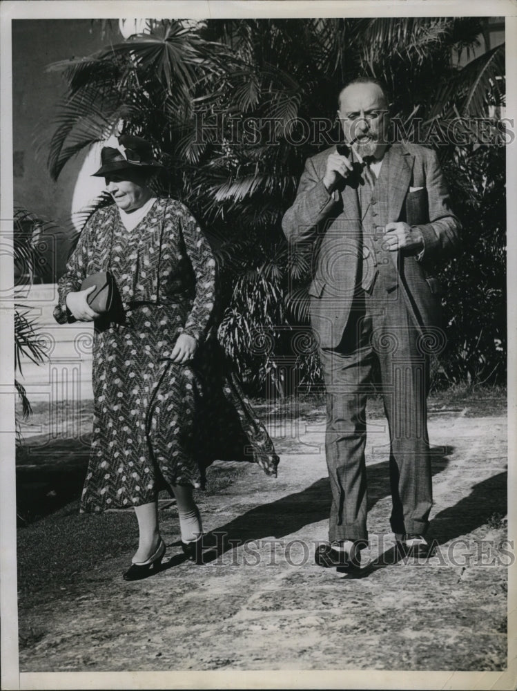 1935 Press Photo of Mr. and Mrs. W. North Lewis - Historic Images