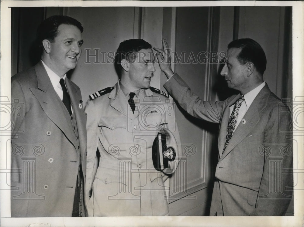 1942 Press Photo Doctors of the American Heart Association during meeting - Historic Images