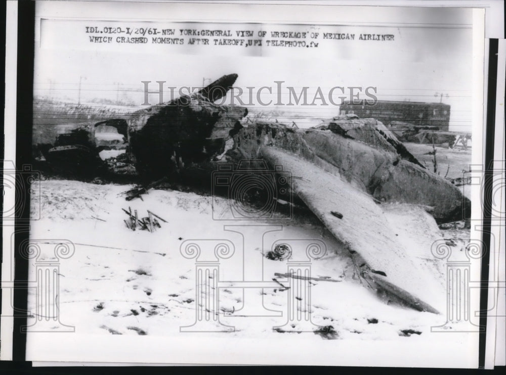 1961 Mexican Airlines Plane Wreckage  - Historic Images