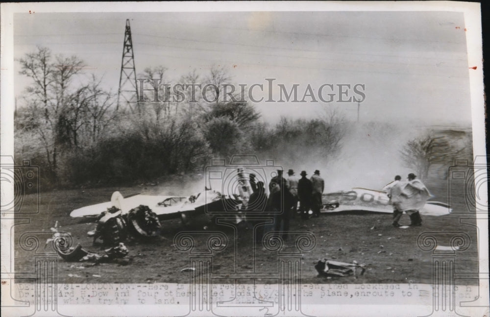 1949 Press Photo Lockheed Plane Wreckage Near London Ontario - ned89090-Historic Images