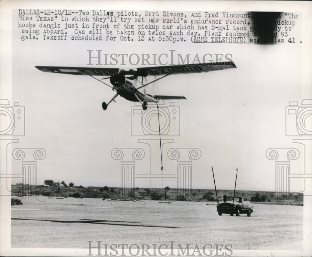 1948 Press Photo of the Miss Texas flown by pilots Bert Simons and Fred Vinmount- Historic Images