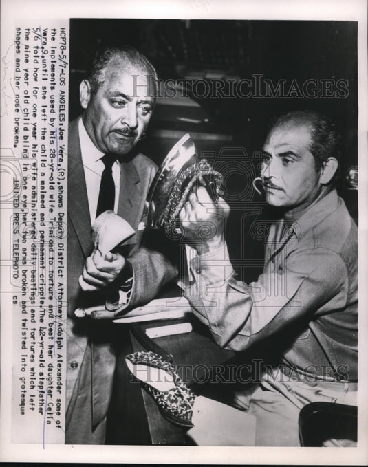 1954 Press Photo Joe Vera (R) with Deputy District Attorney Adolph Alexander - Historic Images