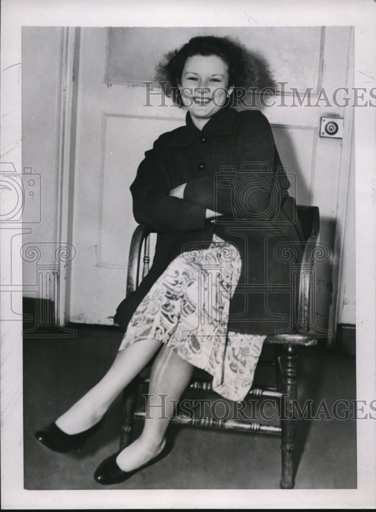 1937 Press Photo Iris Vepner,charged with suspicion of grand larceny - ned91404- Historic Images