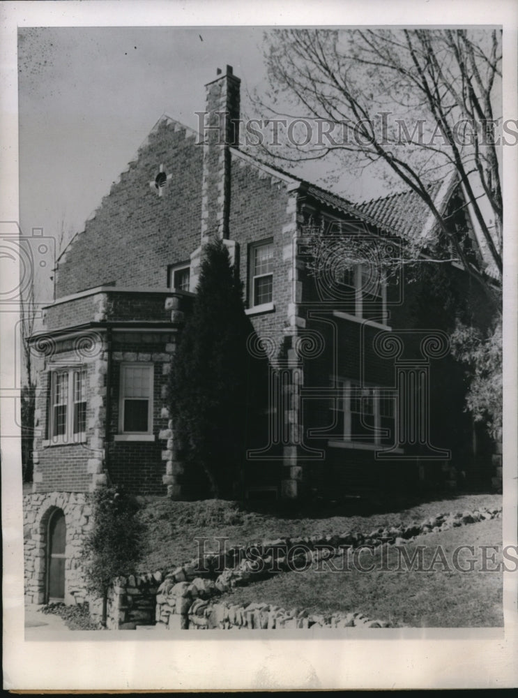 1944 Press Photo The home of Mrs. Fay H. Smith where she held virtual servitude - Historic Images