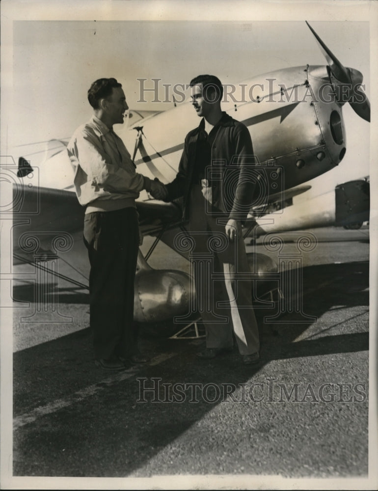1940 John L. Taylor and John M. Taylor training as pilots - Historic Images