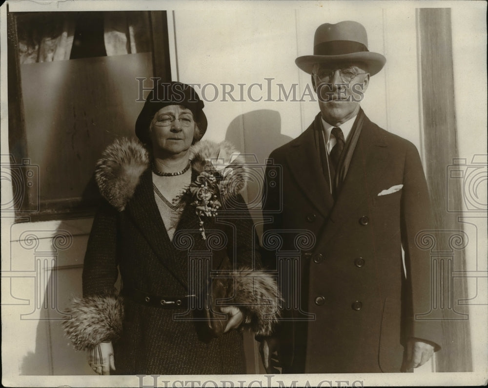 1930 Press Photo Iver W CHambers Minnesota Banker &amp; Wife - ned93390 - Historic Images