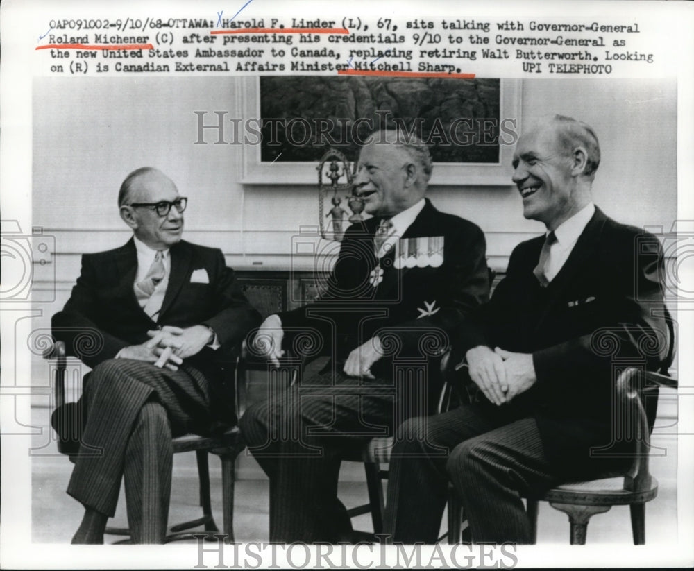 1968 Press Photo Harold F. Linder, Roland Michener, Mitchell Sharp, Ca ...