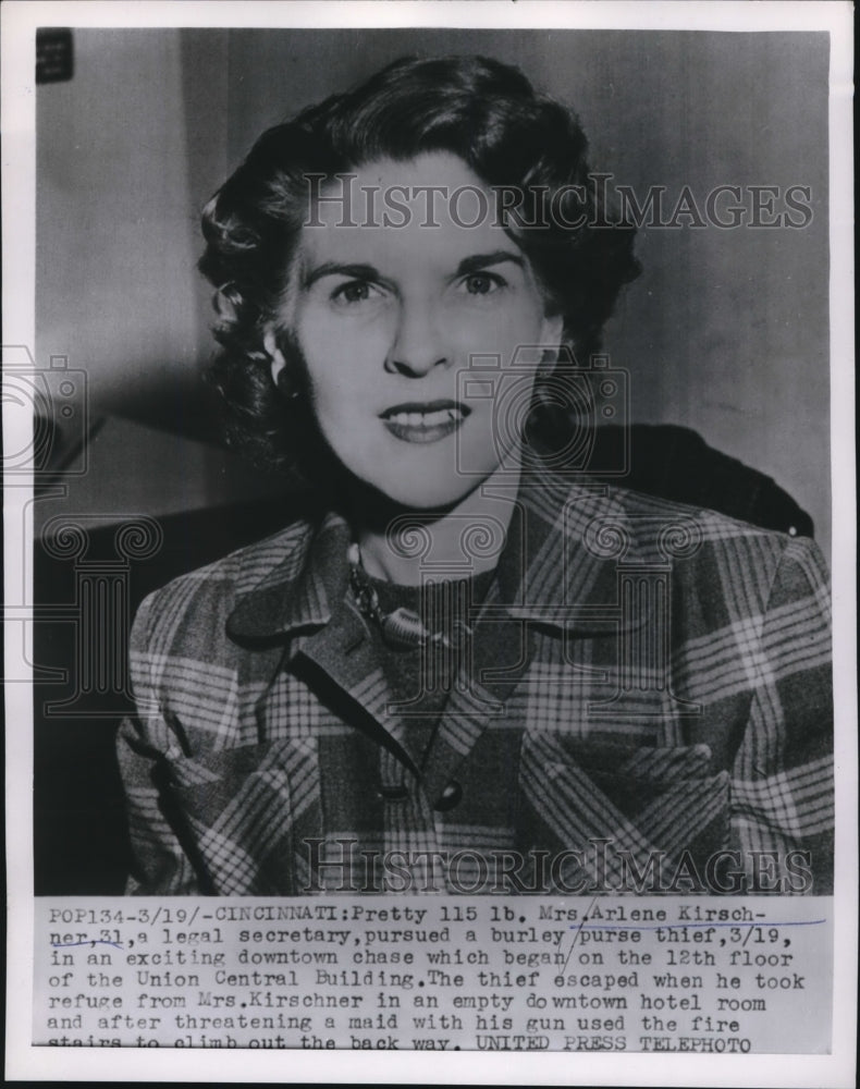 1954 Press Photo Cinncinati Ohio Mrs Arlene Kirschner chased purse thief - Historic Images