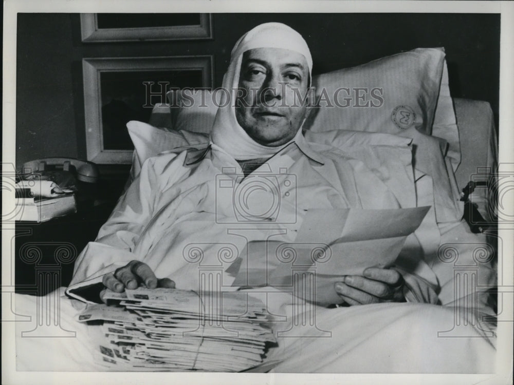 1961 Press PhotoNew York Mayor Robert Wagner after the operation. - Historic Images