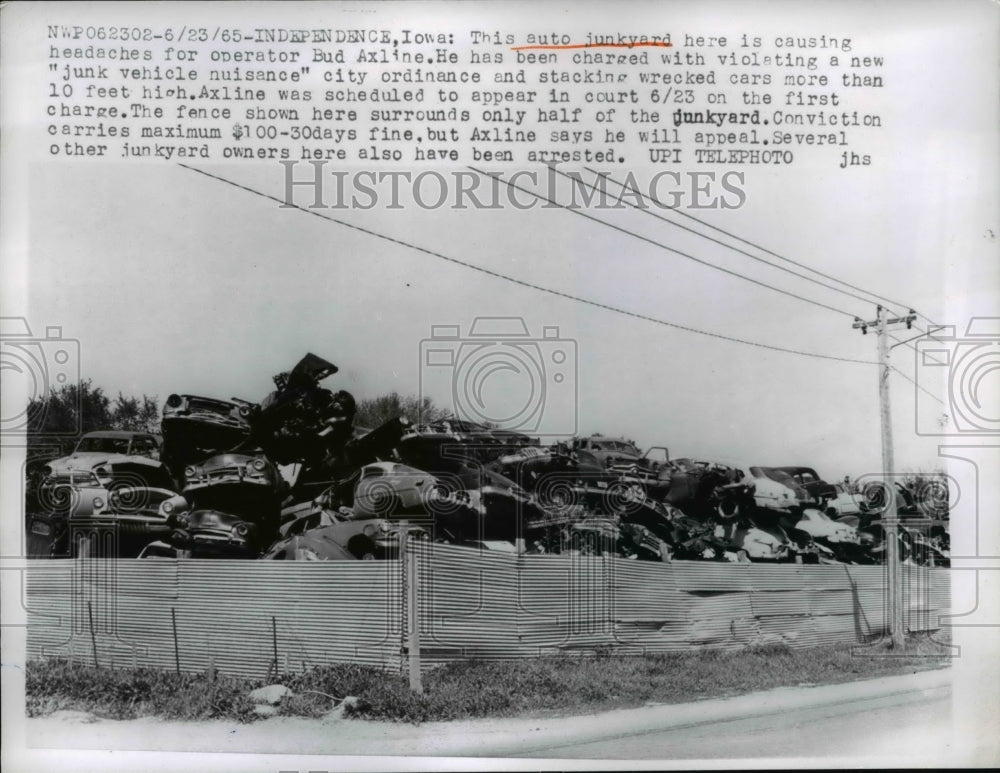 1956 Press Photo of an automobile salvage yard in Independence, Iowa.- Historic Images