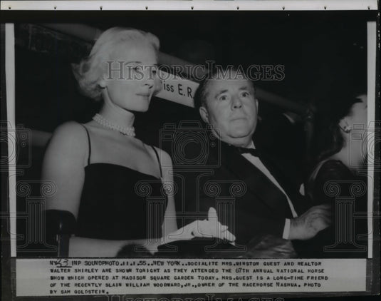 1955 Press Photo NYC Mrs Winston Guest & realtor Walter Shirley - Historic Images