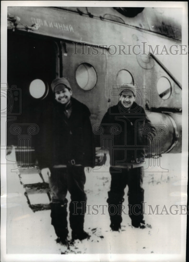 1959 Press Photo of Col Georgi Shonin and Valery Kubasov after a successful - Historic Images