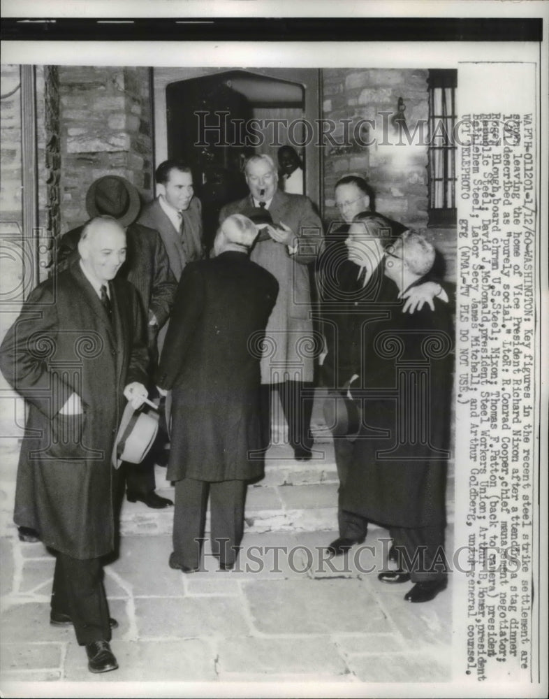 1960 Press Photo Members of Steel Strike Leaving Vice President Nixon&#39;s House-Historic Images