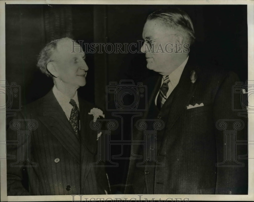 1941 Press Photo Gov. Henry F. Schricker and Lieut Gov. Charles M. Dawson-Historic Images