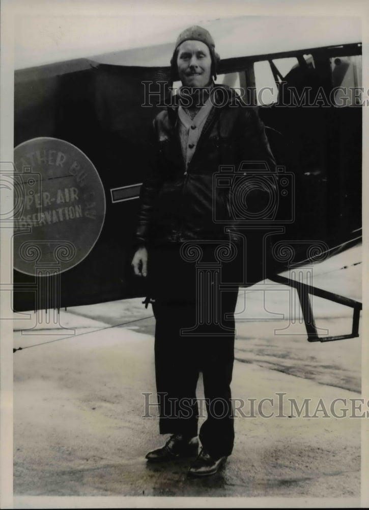 1939 Press Photo Chicago Pilot Charles Backman - Historic Images