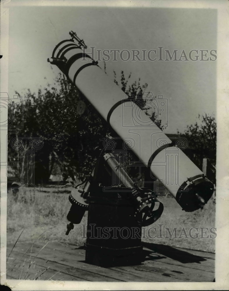 1929 HOme Built Reflector Built By Charles Barns For Less Than $30 - Historic Images