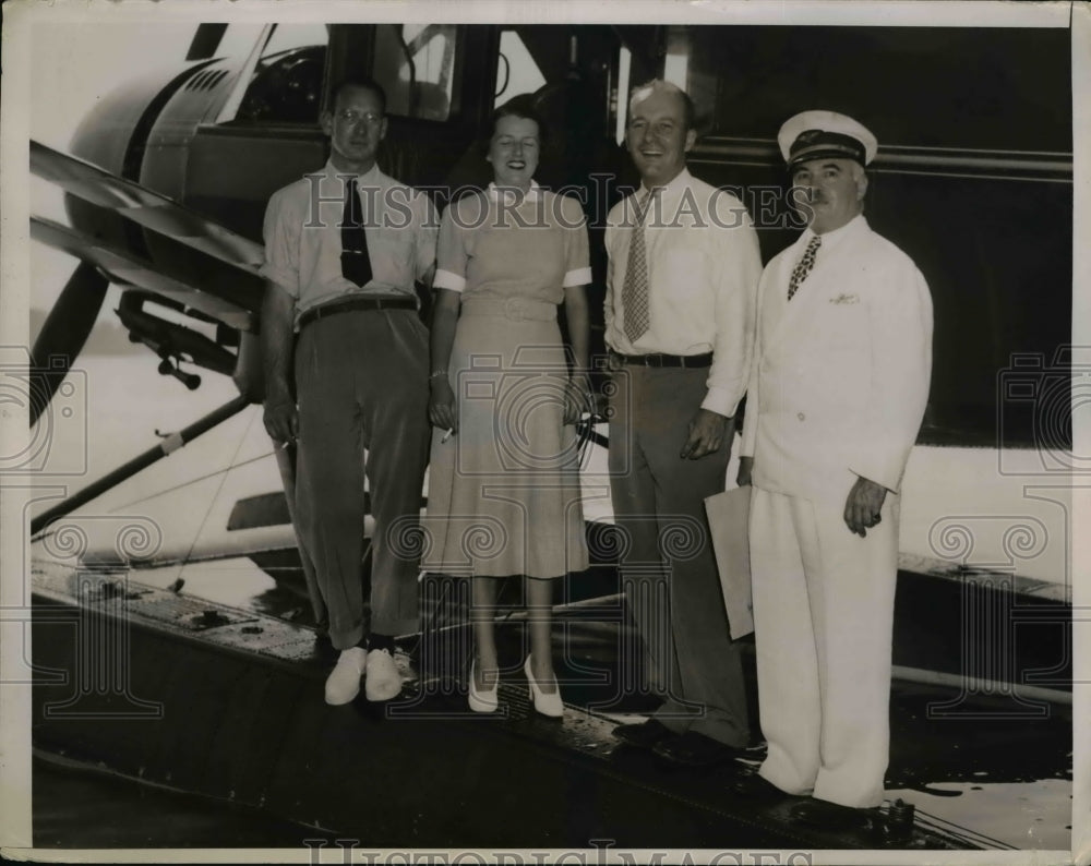 1937 Richard Morgen, Mrs. Richard Morgan and Felix Dupont - Historic Images