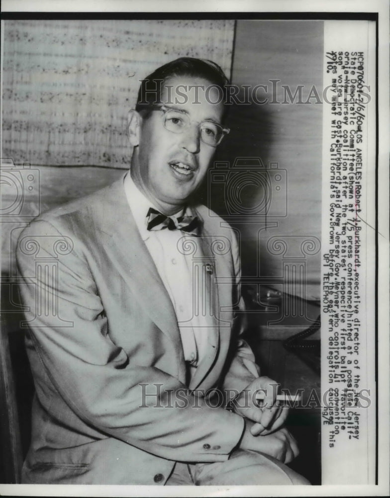 1960 Press Photo Robert J Burkhardt at Press conference in Los Angeles, Cali. - Historic Images