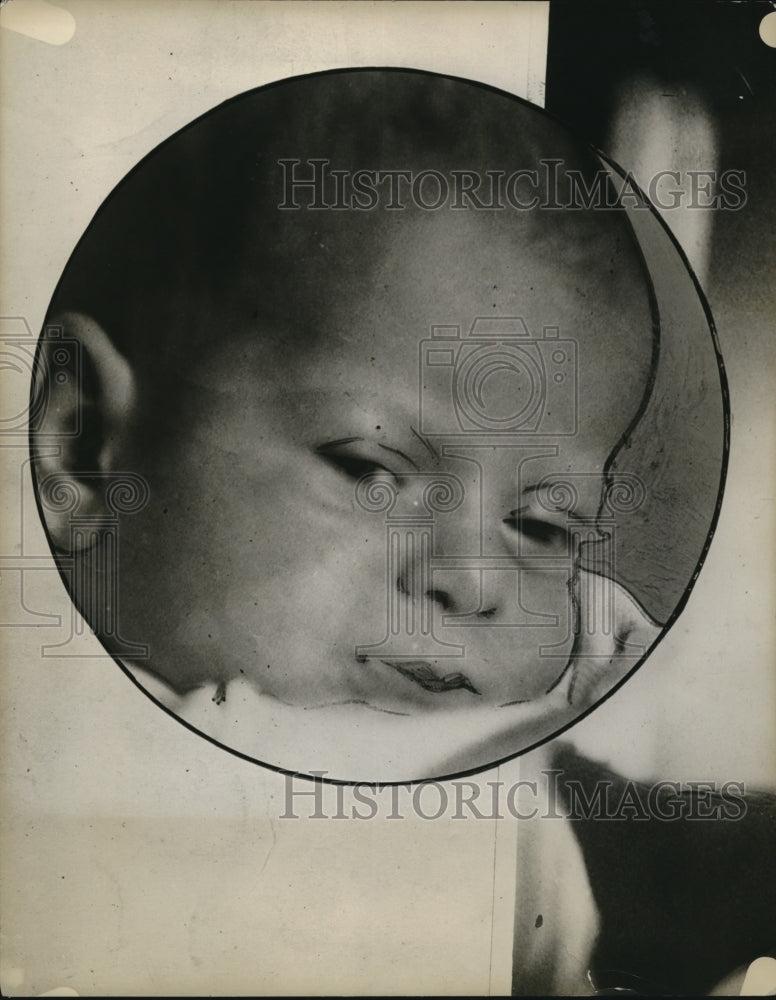 1927 Press Photo Baby Smith Daughter Mrs Sam Smith Mixup at Hospital - nee33134-Historic Images