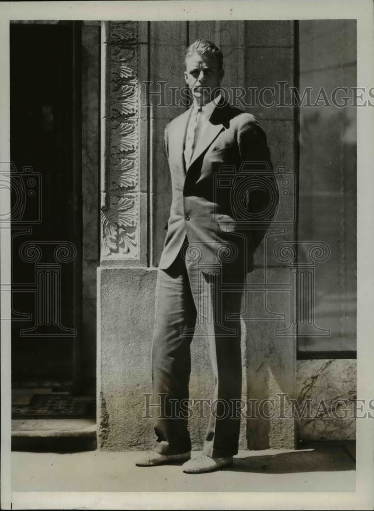 1933 Press Photo Eliott Roosevelt, fled divorce suit-Historic Images