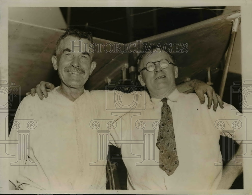 1936 Press Photo of Lewis Hueber and Carl Bauer (R) inventors of the Poor Mans - Historic Images