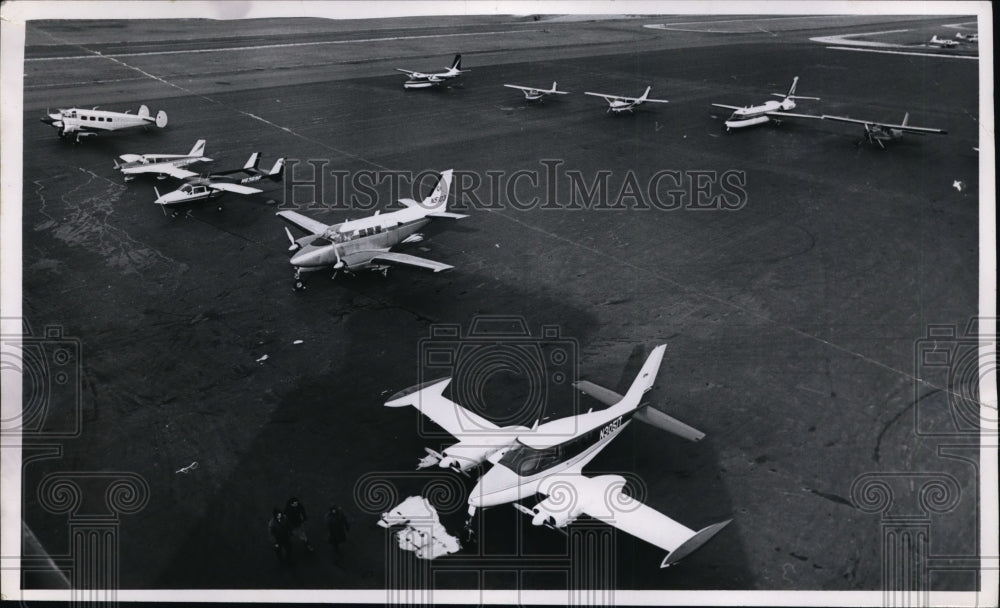 1964 Burke Airport Ramp - Historic Images