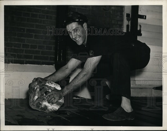 1937 Press Photo Mike Basarak-Historic Images