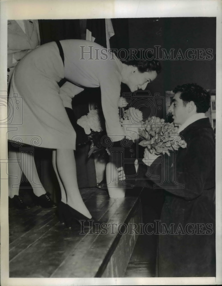 1943 Press Photo Duchess of Windsor, Carle Hussey Valley Forge General Hospital-Historic Images