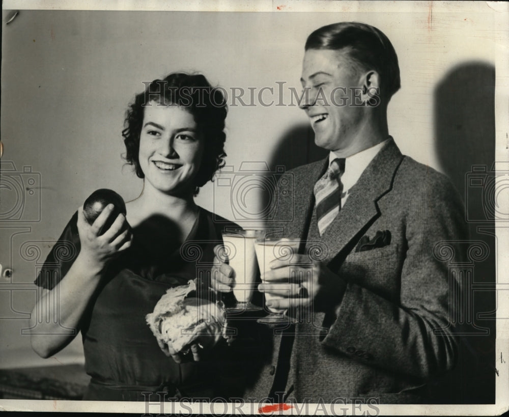 1931 Gertrude Heines Highest Score National Health Contest - Historic Images