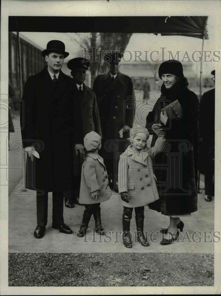 1931 Allen Hoover, Herbert Hoover 3rd, PeggyAnn and Mrs H Hoover Jr. - Historic Images